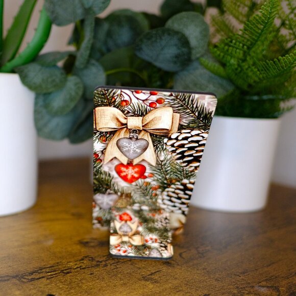 Christmas Cellphone Stand/Charging Dock, Handmade, Iphone, Android, Samsung - Picture 2 of 5